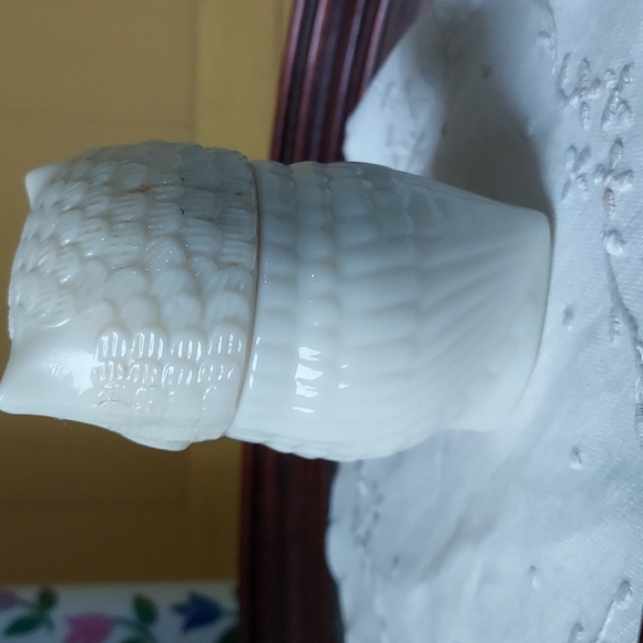 Owl bottle 🦉Avon perfume vintage Collectible green eyedbmilk glass 70s retro - Picture 6 of 13